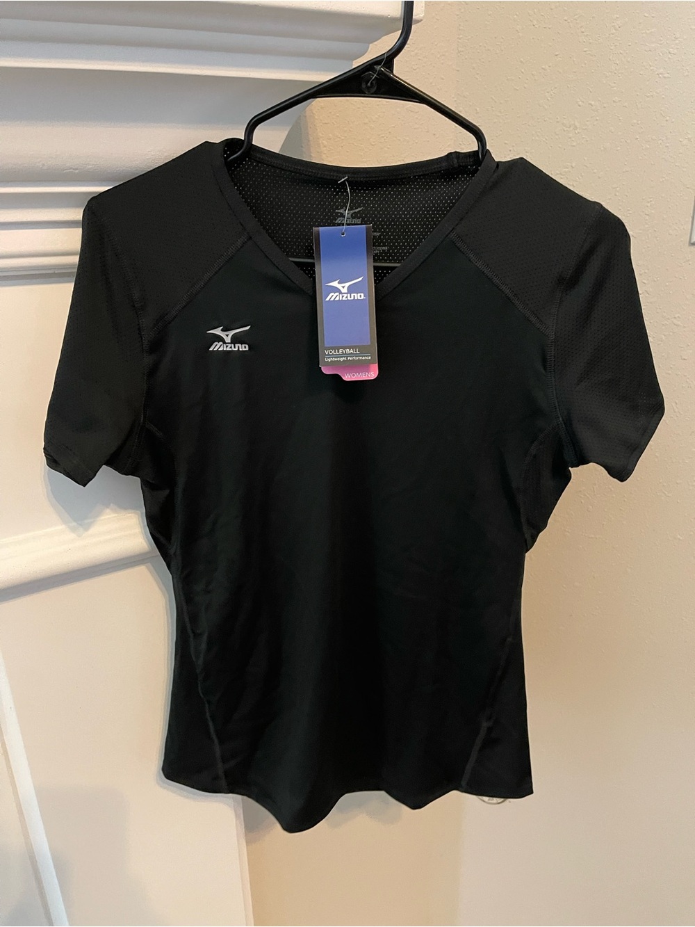 Mizuno Women's Black Short-Sleeve Volleyball Tee